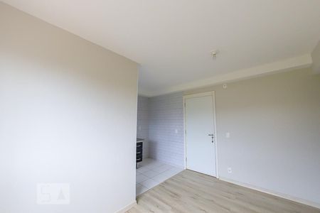 Sala  de apartamento para alugar com 2 quartos, 48m² em Jardim Las Vegas, Guarulhos