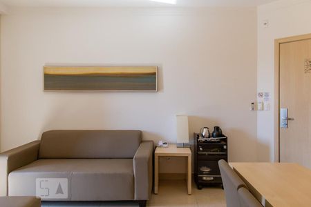 Sala/Cozinha de apartamento para alugar com 1 quarto, 47m² em Ribeirânia, Ribeirão Preto