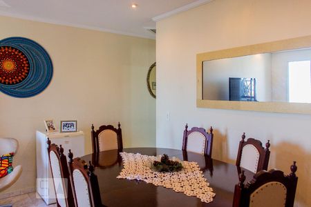 Sala de apartamento à venda com 3 quartos, 70m² em Vila Bela Vista, Santo André