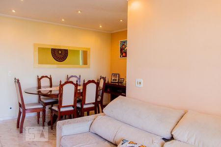 Sala de apartamento à venda com 3 quartos, 70m² em Vila Bela Vista, Santo André