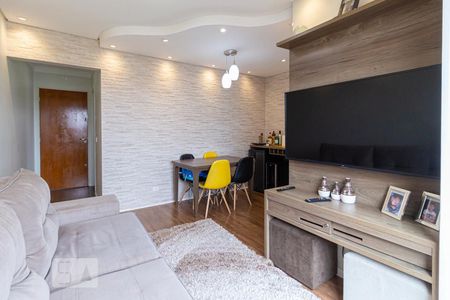 Sala de apartamento à venda com 3 quartos, 67m² em São Pedro, Osasco