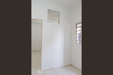 Sala de casa para alugar com 1 quarto, 45m² em Jardim Peri, São Paulo