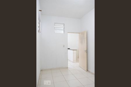 Quarto de casa para alugar com 1 quarto, 45m² em Jardim Peri, São Paulo