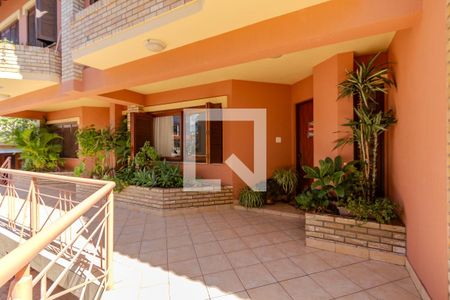 Casa de condomínio à venda com 240m², 2 quartos e 3 vagas Casa de condomínio à venda com 240m², 2 quartos e 3 vagasÁrea Externa