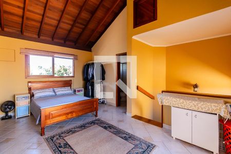 Casa de condomínio à venda com 240m², 2 quartos e 3 vagas Casa de condomínio à venda com 240m², 2 quartos e 3 vagasTerraço