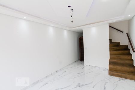 Sala de casa à venda com 3 quartos, 180m² em Jardim Ana Rosa, São Paulo