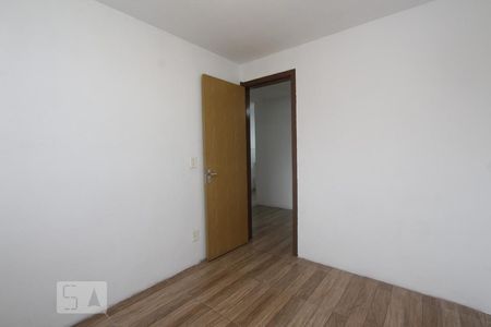 QUARTO 1 de apartamento à venda com 1 quarto, 42m² em Rubem Berta, Porto Alegre