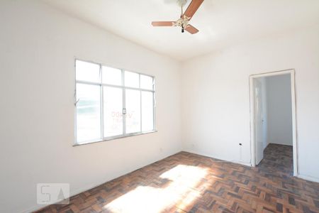 Apartamento à venda com 70m², 2 quartos e sem vagaSala