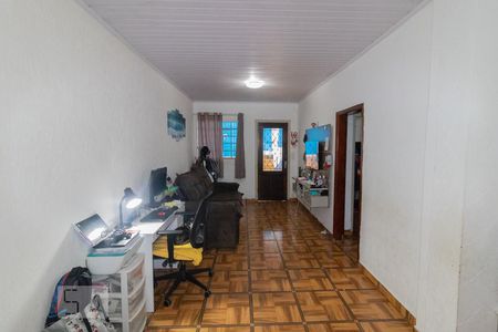 Sala de casa à venda com 3 quartos, 203m² em Vila Carbone, São Paulo