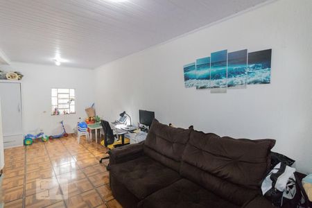 Sala de casa à venda com 3 quartos, 203m² em Vila Carbone, São Paulo