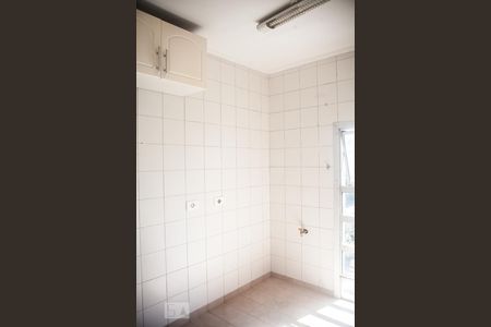 Cozinha de kitnet/studio para alugar com 1 quarto, 29m² em Bela Vista, São Paulo