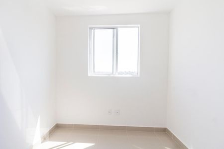 Quarto de apartamento para alugar com 2 quartos, 56m² em Planalto, Belo Horizonte