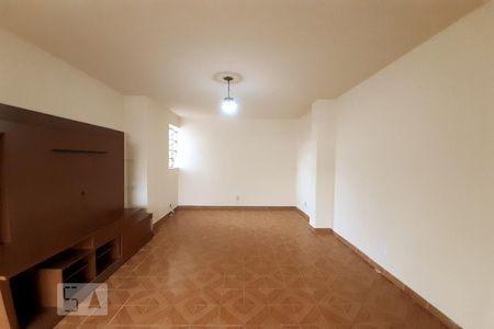 Sala de casa à venda com 4 quartos, 217m² em Piedade, Rio de Janeiro