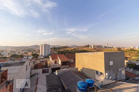 Vista da Suíte 1 de casa à venda com 4 quartos, 215m² em Quitaúna, Osasco