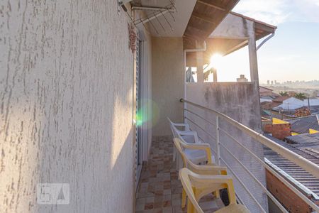 Sacada da Suíte de casa à venda com 4 quartos, 215m² em Quitaúna, Osasco