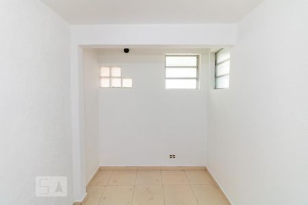 Quarto 2 de casa para alugar com 2 quartos, 50m² em Vila Medeiros, São Paulo