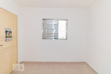 Quarto 1 de casa para alugar com 2 quartos, 50m² em Vila Medeiros, São Paulo