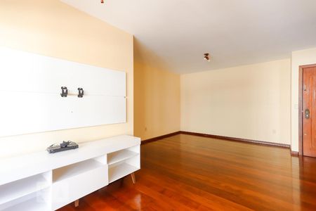 Apartamento à venda com 106m², 3 quartos e 1 vagaSala