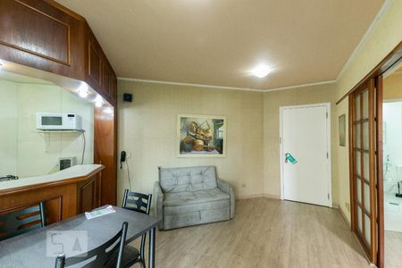 Sala de apartamento à venda com 1 quarto, 40m² em Itaim Bibi, São Paulo