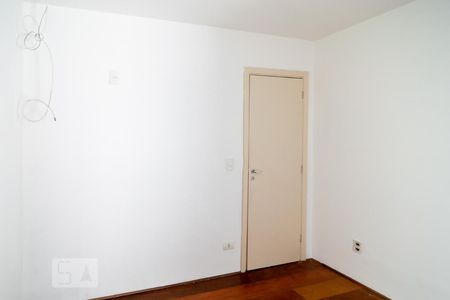 Quarto 1 de casa para alugar com 3 quartos, 142m² em Jardim da Campina, São Paulo