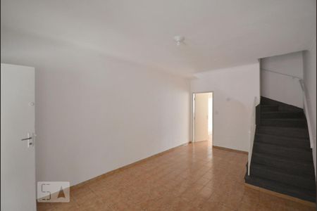 Sala de casa para alugar com 2 quartos, 130m² em Jardim Previdencia, São Paulo