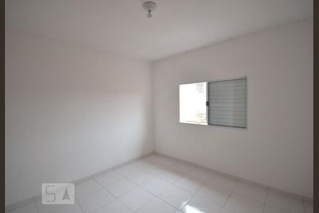 Quarto 2 de casa para alugar com 2 quartos, 130m² em Jardim Previdencia, São Paulo
