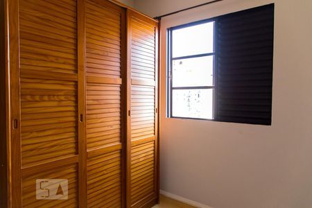 Quarto de apartamento para alugar com 2 quartos, 50m² em Vila do Encontro, São Paulo