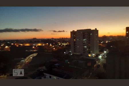 Vista da sala - Pôr do sol de apartamento para alugar com 2 quartos, 50m² em Vila do Encontro, São Paulo