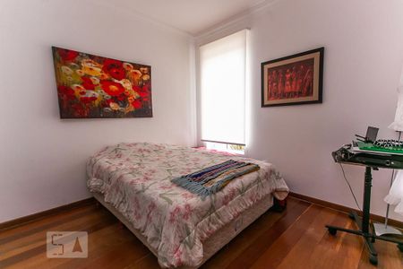 Casa de condomínio à venda com 188m², 3 quartos e 2 vagas Casa de condomínio à venda com 188m², 3 quartos e 2 vagasQuarto/Escritório