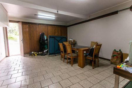 Casa de condomínio à venda com 188m², 3 quartos e 2 vagas Casa de condomínio à venda com 188m², 3 quartos e 2 vagasGaragem