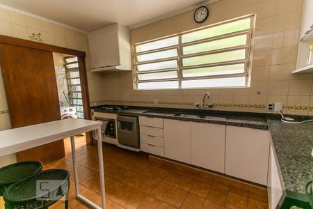 Casa de condomínio à venda com 188m², 3 quartos e 2 vagas Casa de condomínio à venda com 188m², 3 quartos e 2 vagasCozinha