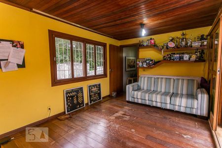 Casa de condomínio à venda com 188m², 3 quartos e 2 vagas Casa de condomínio à venda com 188m², 3 quartos e 2 vagasAmbiente Superior