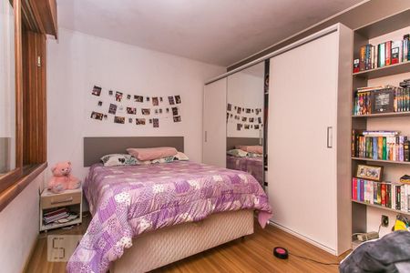 Casa de condomínio à venda com 188m², 3 quartos e 2 vagas Casa de condomínio à venda com 188m², 3 quartos e 2 vagasQuarto 2