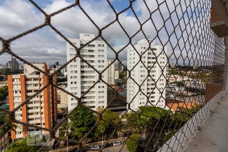 Sacada de apartamento à venda com 4 quartos, 155m² em Vila Pirajussara, São Paulo