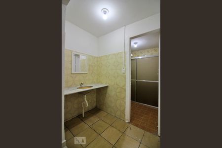 Banheiro da Suíte de casa para alugar com 2 quartos, 124m² em Independência, São Bernardo do Campo