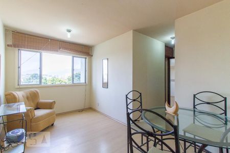 Sala de apartamento à venda com 2 quartos, 48m² em Piedade, Rio de Janeiro