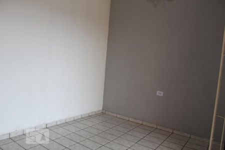 Quarto 1 de casa para alugar com 3 quartos, 70m² em Vila Progresso (zona Leste), São Paulo