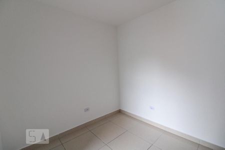 Quarto de kitnet/studio para alugar com 1 quarto, 36m² em Parque Vitoria, São Paulo