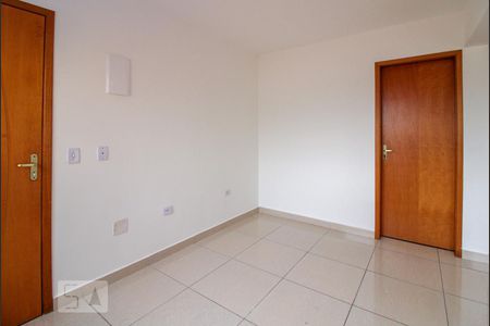 Sala de kitnet/studio para alugar com 1 quarto, 36m² em Parque Vitoria, São Paulo