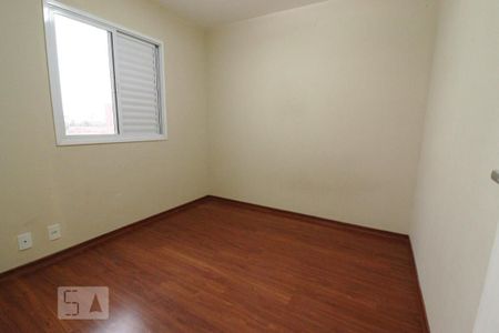 Quarto 1 de apartamento para alugar com 2 quartos, 56m² em Vila Caraguatá, São Paulo