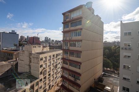 Vista da janela de apartamento para alugar com 1 quarto, 35m² em Centro Histórico, Porto Alegre