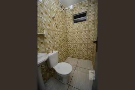 Banheiro de apartamento para alugar com 2 quartos, 50m² em Samambaia Sul (samambaia), Brasília