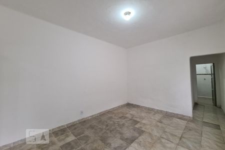 Sala de casa para alugar com 1 quarto, 65m² em Cascadura, Rio de Janeiro