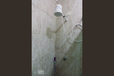 Casa à venda com 240m², 3 quartos e 2 vagas Casa à venda com 240m², 3 quartos e 2 vagasBanheiro da Suíte 3 Chuveiro