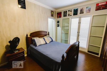 Casa à venda com 240m², 3 quartos e 2 vagas Casa à venda com 240m², 3 quartos e 2 vagasSuíte 3