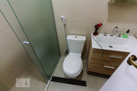 Casa à venda com 240m², 3 quartos e 2 vagas Casa à venda com 240m², 3 quartos e 2 vagasBanheiro da Suíte 2