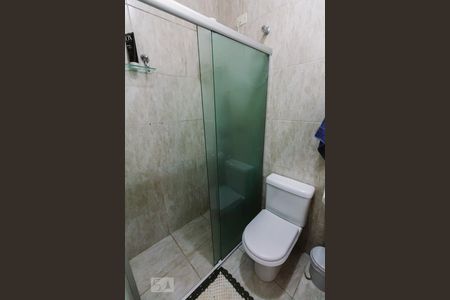 Casa à venda com 240m², 3 quartos e 2 vagas Casa à venda com 240m², 3 quartos e 2 vagasBanheiro da Suíte 3