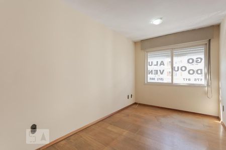 Sala de apartamento para alugar com 2 quartos, 68m² em Alto Petrópolis, Porto Alegre