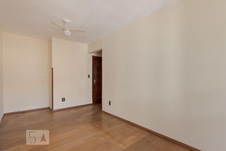 Sala de apartamento à venda com 2 quartos, 68m² em Alto Petrópolis, Porto Alegre