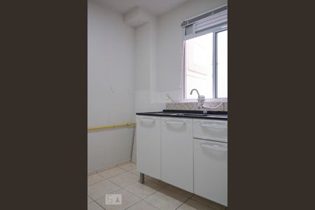 Cozinha de apartamento para alugar com 1 quarto, 35m² em Colônia Rio Grande, São José dos Pinhais